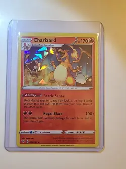 Charizard 025/185 Cracked Ice Holo Pokemon 2020 Vivid Voltage Deck Exclusive(NM) - Image 1