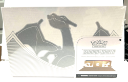 POKEMON ELITE TRAINER BOX CHARIZARD ULTRA PREMIUM ETB - NEW SEALED AWESOME ! - Image 1