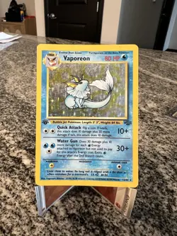 Pokemon TCG Vaporeon Holo Rare Card Jungle, 12/64, First Edition - Image 1