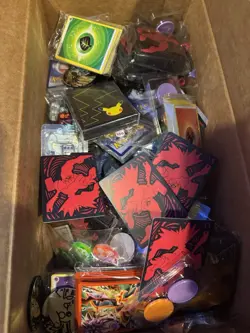 Bulk Pokemon Game Pieces Dice, Coins, Energy Deck Cards, Sleeves etc. SWSH S&V - Image 4