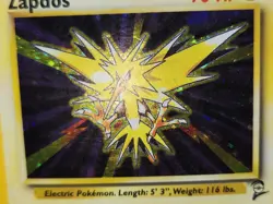 Pokemon Zapdos 20/130 Holo Rare Base Set 2 HP DMG - Image 3