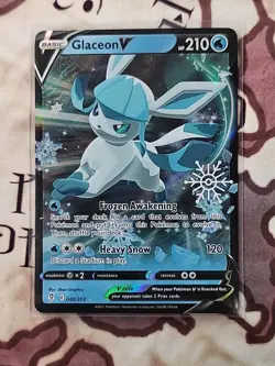 Glaceon V - (Holiday Calendar) 040/203 Miscellaneous Cards & Products Holo - Image 1