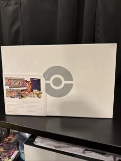 Pokemon TCG Sword and Shield Ultra Premium Collection Charizard Box 820650871115 - Image 3