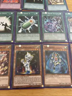 Lot 20 DARK MAGICIAN GIRL Yu-Gi-Oh 1st Editions 1996 + Spell & Trap Cards Blast - Image 4