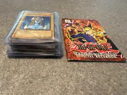 Yu-Gi-Oh SDY Starter Deck Yugi COMPLETE 001-050 Dark Magician Holo + Rulebook - Image 3