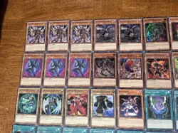 Yugioh Evil Hero/Elemental Hero deck Lot 17 - Image 2