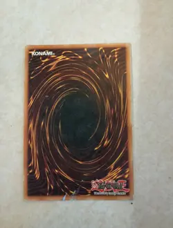 Yu-Gi-Oh Blue-Eyes White Dragon Limited Edition - Image 2