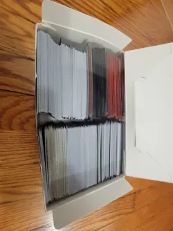 lot 1000+ magic: the gathering cards in 2012 box with sleeves OVER 100 FOILS - Image 2