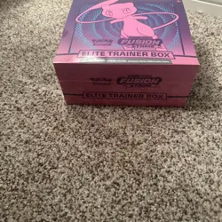 Nintendo Pokemon TCG: Sword & Shield Fusion Strike Elite Trainer Box 820650809330 - Image 2