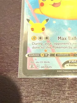 Pokemon TCG Flying Pikachu VMAX 007/025 Celebrations Full Art Ultra VERY CLEAN - Image 5
