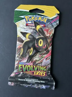 Pokemon TCG: Sword & Shield Evolving Skies Sleeved Booster Pack , Random Art - Image 1