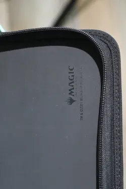 Ultra PRO: MAGIC Mana Color Wheel 12-Pocket Zippered PRO-Binder [UPR 19263] MTG - Image 3