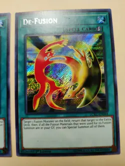 2x Yugioh! De-Fusion LCKC-EN044 Secret Rare 1st Ed LP - Image 4