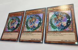 3 x Dark Magician Girl - YGLD ENB03 - Ultra Rare - YuGiOh Playset - Image 3