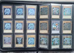 Yu-Gi-Oh Old School Blue Eyes White Dragon Binder Collection NO RESERVE READ - Image 3