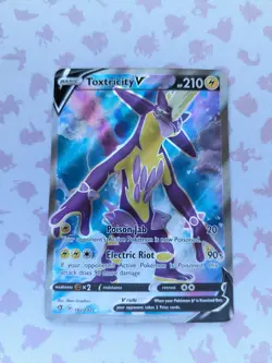 Toxtricity V 182/192 SWSH Rebel Clash Ultra Rare Pokemon - Image 1