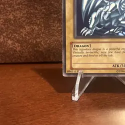 1996 Yu-Gi-Oh! - Blue-Eyes White Dragon - SDK-001 - Image 5