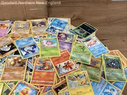2.5LB Lot of Various Mixed Assorted Pokemon Cards TCG CCG Trading Cards - Image 3