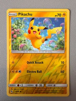 Pikachu 19/68 Reverse Holo Hidden Fates 2019 - Pokemon Card TCG (NM) - Image 1