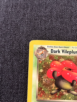 Pokemon TCG Dark Vileplume 13/82 Team Rocket 1st Edition Holo MP - Image 3