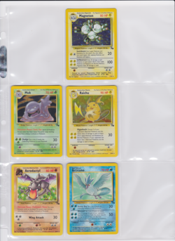 Unlimited Pokemon Fossil Common/Uncommon/Rare Lot (36/62) NM/LP + 85 Card Binder - Image 3