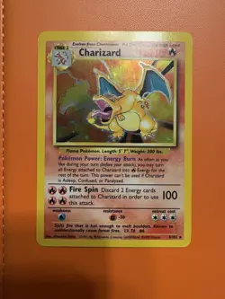 Pokemon TCG Charizard 4/102 Base Set Holo - Image 1