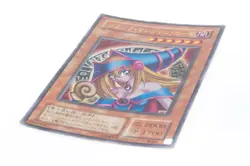 Dark Magician Girl P4-01 Replica Ultra Rare Japanese - Image 2