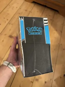 White Flare Black Bolt Pokemon Center Elite Trainer Box ETB SEALED Brand New - Image 3