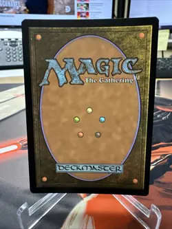 Luxury Suite (Extended Art) Commander Legends: Battle for Baldur's Gate Foil - Image 2