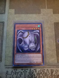 YUGIOH FLYING ELEPHANT BLC1-EN017 ULTRA 1ST ED NM - Image 1