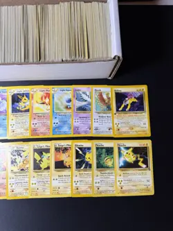 Huge Collection Bulk Lot of 600+ Pokemon Cards Vintage 1999 WOTC HP-DAMAGED - Image 3