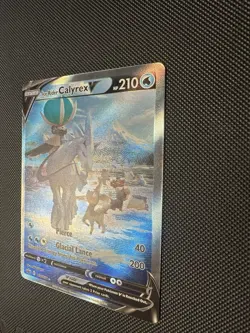 Pokemon TCG Ice Rider Calyrex V 164/198 SWSH Chilling Reign Alt Art NM - Image 3
