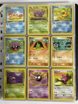 Pokemon Card Collection VTG Binder Rare 1st E-Reader WoTC Jolteon Eevee Raichu - Image 3