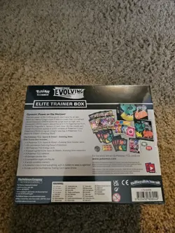 Evolving Skies ETB Elite Trainer Box [Flareon/Jolteon/Umbreon/Leafeon] SEALED - Image 2