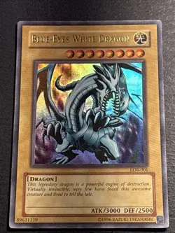 Blue Eyes White Dragon LOB-001 Ultra Rare Vintage Yu-Gi-Oh Card Heavy Played HP - Image 1