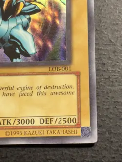 Blue Eyes White Dragon LOB-001 Ultra Rare Vintage Yu-Gi-Oh Card Heavy Played HP - Image 4