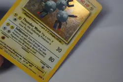 Pokemon Magneton 9/102 TCG Unlimited Base Set HOLO - Image 4