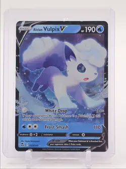 ALOLAN VULPIX V 2022 POKEMON SWSH SILVER TEMPEST RARE HOLO 033/195 Q6459 - Image 1