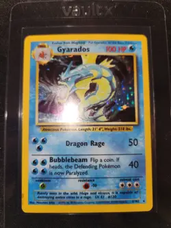 Pokemon TCG Gyarados 006/102 Base Set Holo - Image 1