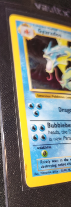 Pokemon TCG Gyarados 006/102 Base Set Holo - Image 3