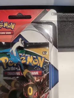 Pokemon TCG: Evolving Skies, Chilling Reign 2-Pack Blister & Pin - NEW - Image 3