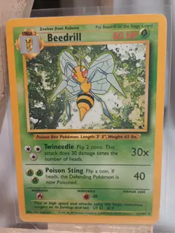 Pokemon TCG - Beedrill 17/102 - Rare Unlimited - Base Set Unlimited [Light Play] - Image 1