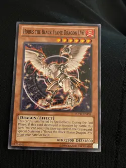 Horus the Black Flame Dragon LV6 - LP - LCYW-EN198 - Unlimited - Common - Image 1