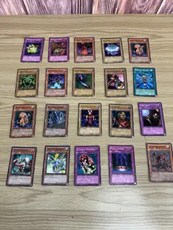 Yugioh Vintage Lot Of 20 Yu-Gi-Oh! Cards - Image 2