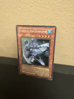 Yugioh Elemental Hero Bubbleman EHC1-EN003 Secret Rare Limited Edition LP - Image 2