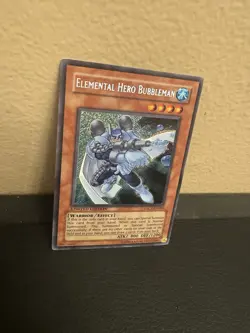 Yugioh Elemental Hero Bubbleman EHC1-EN003 Secret Rare Limited Edition LP - Image 3