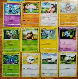 Pokemon TCG Mix Cards Lot Of 104 + Holos - Image 3