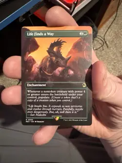 1x BORDERLESS LIFE FINDS A WAY - Jurassic Park - MTG Magic the Gathering NM - Image 1