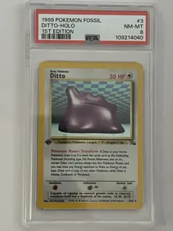 1999 POKEMON FOSSIL 1ST EDITION #3 DITTO HOLO PSA 8 - Image 1