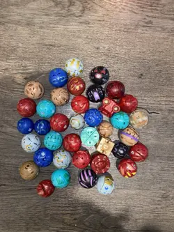 Spin Master Bakugan TCG Mixed Lot with cards, Bakugan Balls & Figures - Image 5